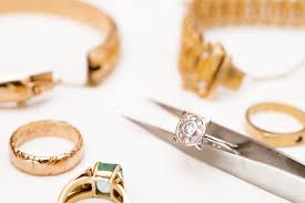 How to Outsmart Your Competitors in the Jewelry Repair Business